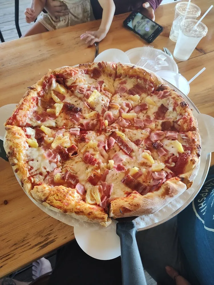 Dirty Hawaiian Pizza
